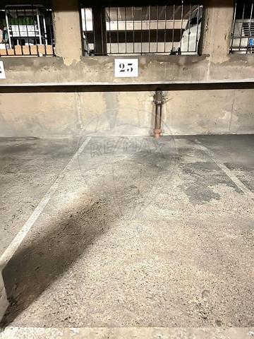 Stationnement  en vente - Hôpital-Saint-Louis