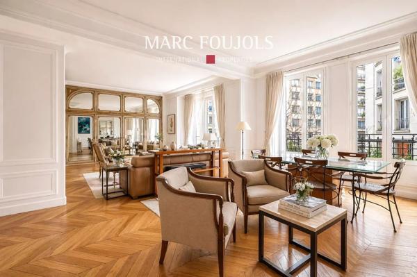 Paris XVI Appartement de 182m² Passy Muette Pompe