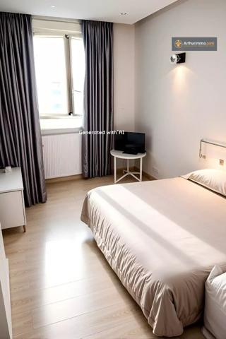 Vente                                                      Appartement
                        
                     4 pièces                      65 m2                     à Rueil-Malmaison