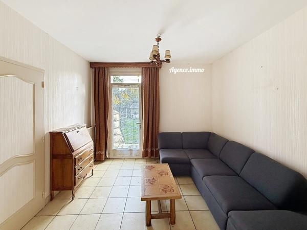 À vendre - Maison individuelle, 4 pièces située à Tours (37000)