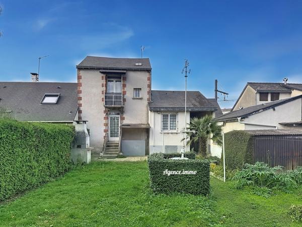 À vendre - Maison individuelle, 4 pièces située à Tours (37000)