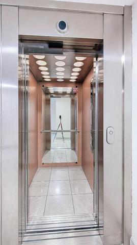 Espace Méditerranée Perpignan -- Appartement  110 m2 avec terrasse  -- Dernier étage avec ascenseur