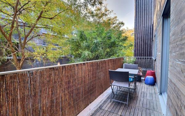 Appartement à vendre    3 pièces • 65 m2 Romainville