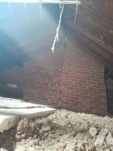 LILLE-LOMME
Lumineuse maison bel-étage des années 60 à travaux.