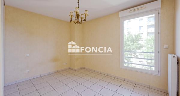 À vendre Appartement 3 pièces 72 m² - Bourgoin-jallieu 38300