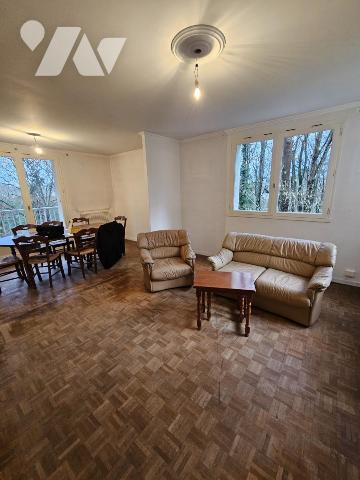 NANTES, appartement de type 3 de 82m² avec parking et cave