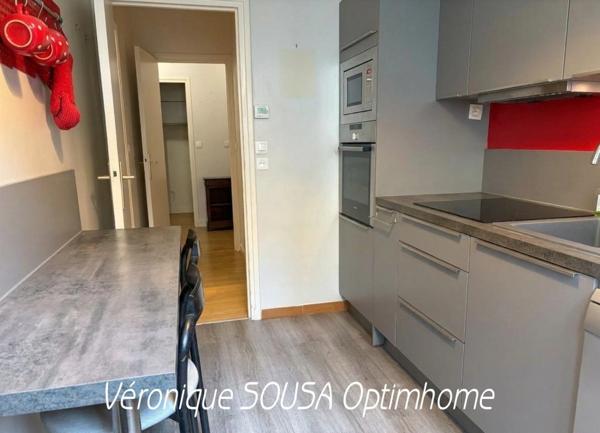 SAINT-GERMAIN-EN-LAYE – UN APPARTEMENT AU CALME, À DEUX PAS DE LA PLACE DU MARCHE