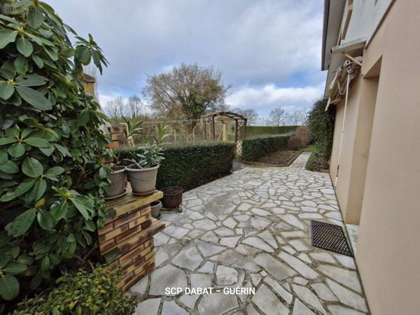 Maison à vendre à Saint-Hilaire-du-Harcouët dans la Manche (50600), ref : 8462