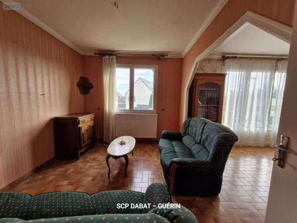 Maison à vendre à Saint-Hilaire-du-Harcouët dans la Manche (50600), ref : 8462