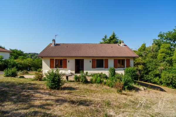 Maison
         4 pièces
        - 94 m² Exclusivité 267 500 € *