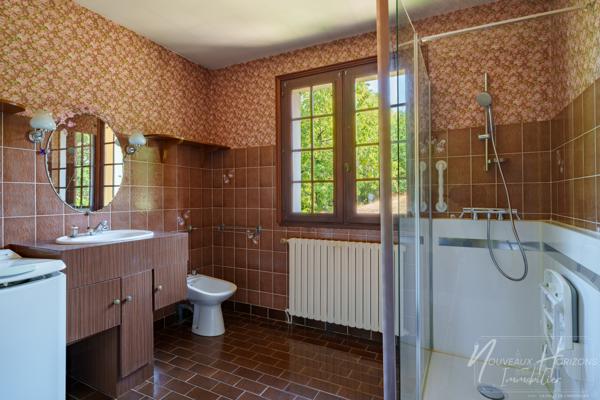 Maison
         4 pièces
        - 94 m² Exclusivité 267 500 € *