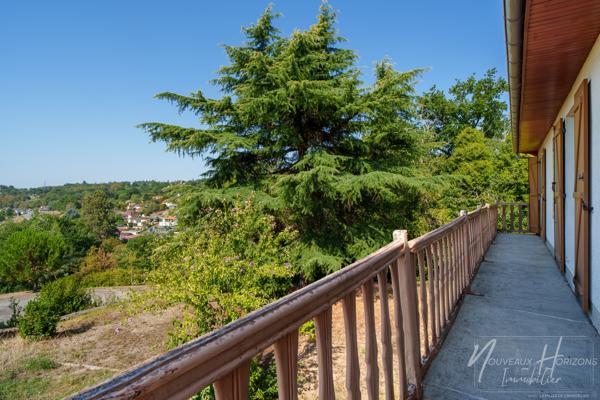 Maison
         4 pièces
        - 94 m² Exclusivité 267 500 € *