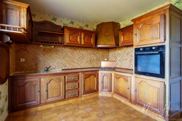 Maison
         4 pièces
        - 94 m² Exclusivité 267 500 € *