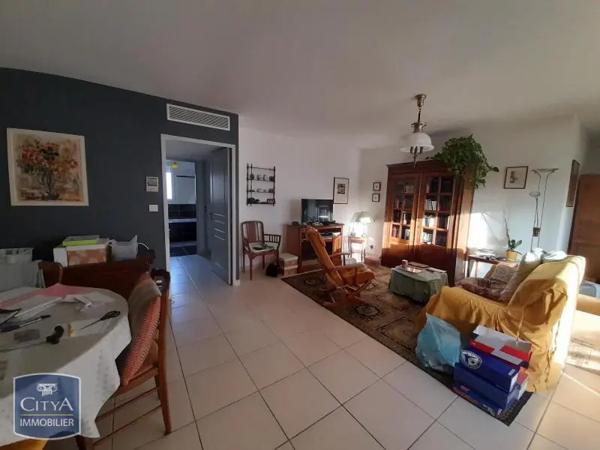 Appartement à louer 3 pièces 70.36m²