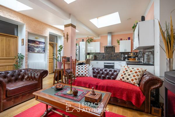 Ancienne boutique sur cour transformée en maison de ville