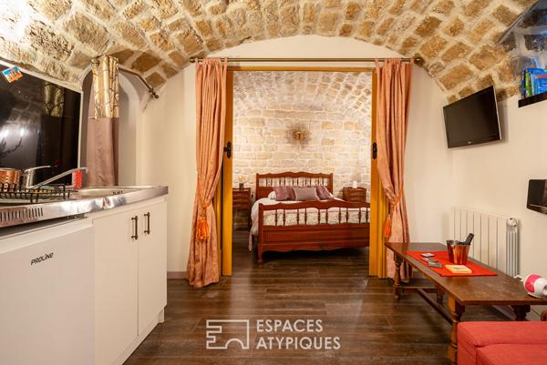 Ancienne boutique sur cour transformée en maison de ville