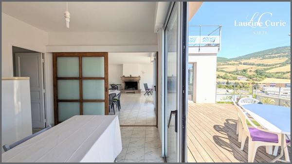 Maison T6 de 160m² avec plus de 120m² de sous-sol