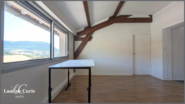 Maison T6 de 160m² avec plus de 120m² de sous-sol