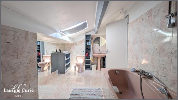 Maison T6 de 160m² avec plus de 120m² de sous-sol