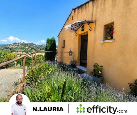 Maison
         5 pièces
        - 147 m² 467 000 € *