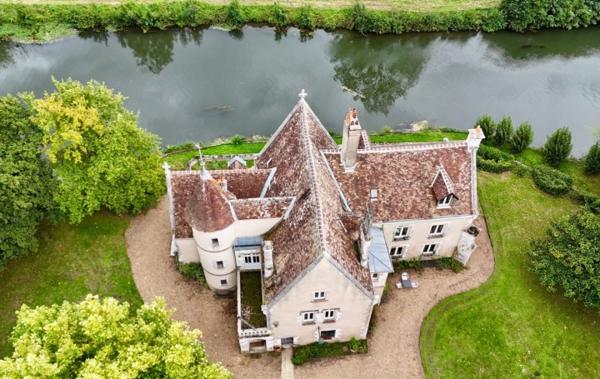 Vente Villa Manoir sur parc paysagé à rafraîchir Vendome   