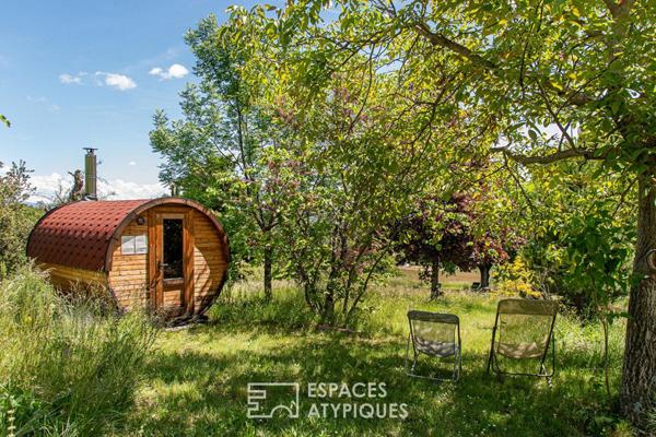 Entre nature et lumière, une bastide du XVIIIe siècle au pied de la montagne de Lure
