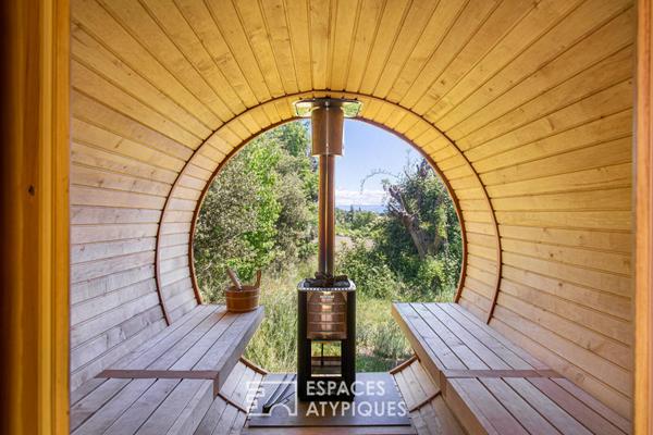 Entre nature et lumière, une bastide du XVIIIe siècle au pied de la montagne de Lure