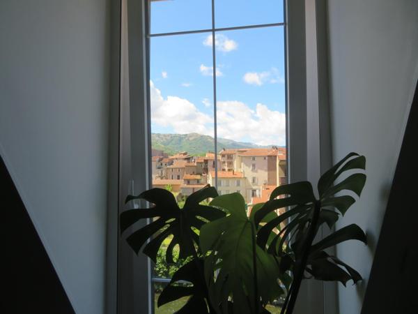appartement sous combles au 3ème étage