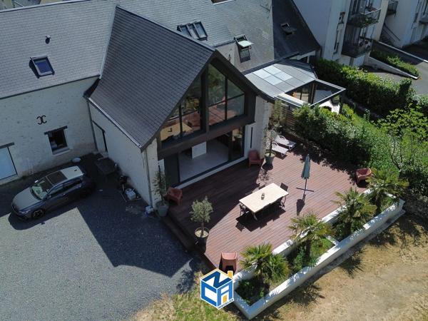 Exceptionnelle grange rénovée de 300 m² – Prestations haut de gamme