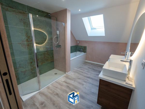 Exceptionnelle grange rénovée de 300 m² – Prestations haut de gamme