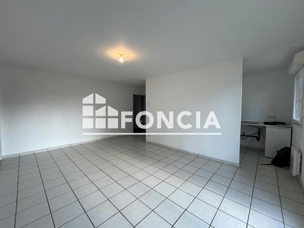 Location Appartement 2 pièces 47.4 m² - 181 ROUTE DE COURRIERES Montignye En Gohelle 62640