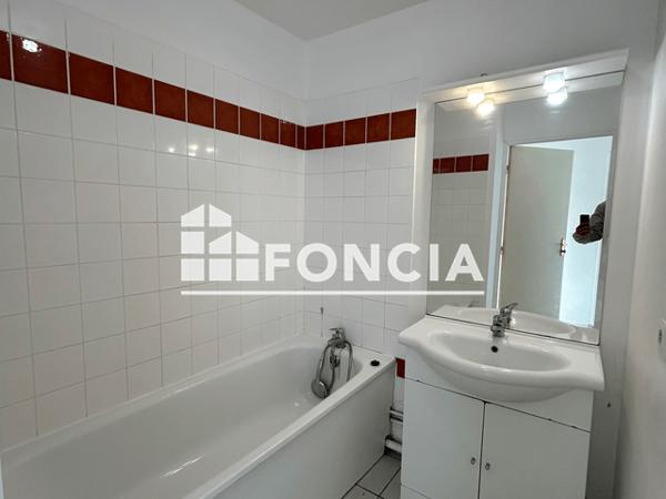 Location Appartement 2 pièces 47.4 m² - 181 ROUTE DE COURRIERES Montignye En Gohelle 62640