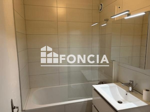 Location Studio 27 m² - 43 RUE DE SAURUPT Nancy 54000