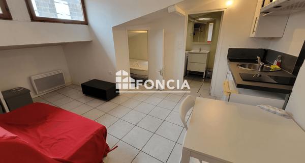 Location Studio meublé 13 m² - Clermont-ferrand 63000