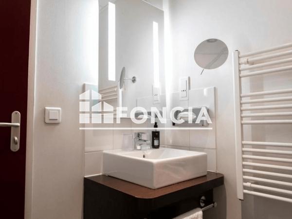 Location Studio meublé 25.08 m² - 13-15 avenue marcelin berthelot Grenoble 38100