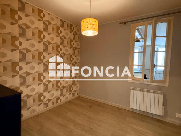 Location Appartement 3 pièces 65.52 m² - 58 RUE NATIONALE Evian-les-bains 74500
