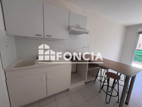 Location Appartement 2 pièces 36.64 m² - 78 RUE DU HARAS Toulon 83100