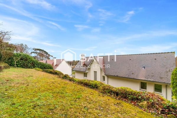 Le Mesnil Le Roi - Maison familiale 6P de 238m2 sur un terrain de 1273m2