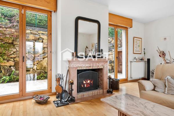 Le Mesnil Le Roi - Maison familiale 6P de 238m2 sur un terrain de 1273m2