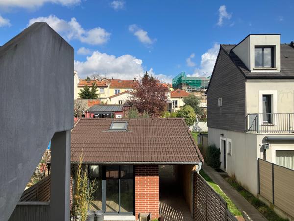 2 pièces dans mini copropriété avec jardin