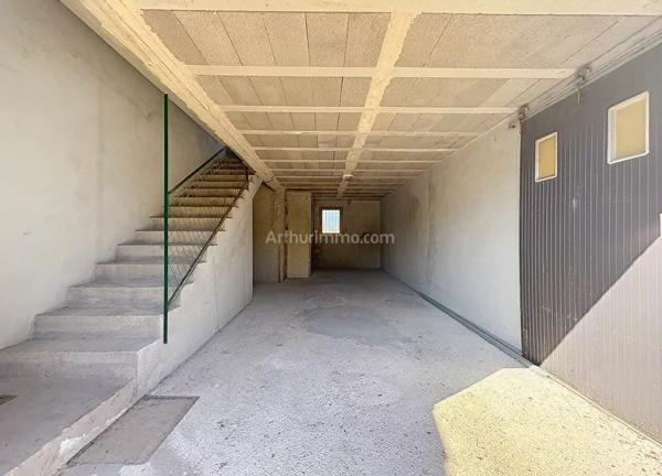 Vente                                                      Maison
                        
                     5 pièces                      103 m2                     à Lumio