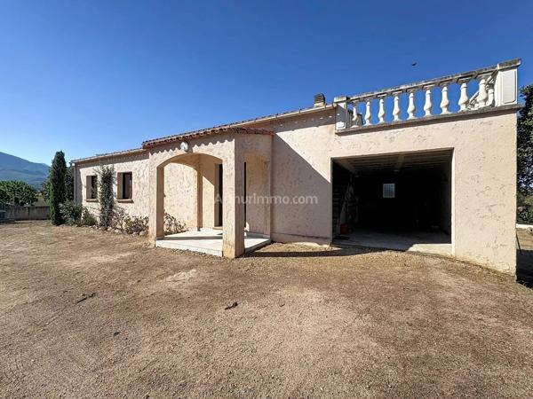 Vente                                                      Maison
                        
                     5 pièces                      103 m2                     à Lumio