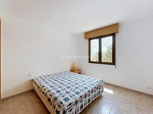 Vente                                                      Maison
                        
                     5 pièces                      103 m2                     à Lumio