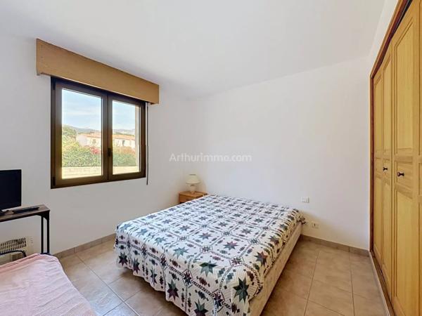 Vente                                                      Maison
                        
                     5 pièces                      103 m2                     à Lumio