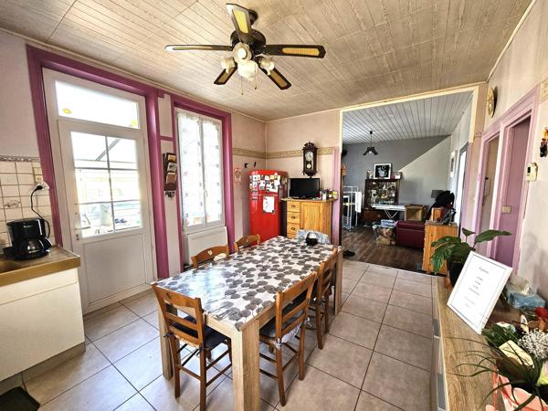 Maison à Thouars, 79100 - 6 pièces 115m²