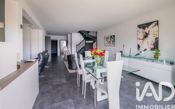 Maison à vendre 7 pièces 142 m² Le Mans