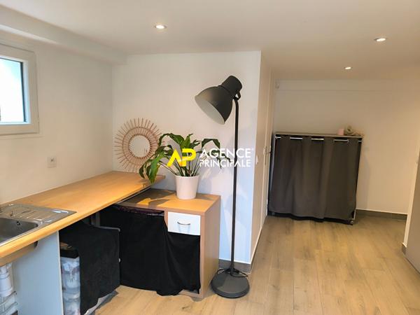 Argenteuil - Maison 4 pièces 1114 m2 €375 000 ** - Référence 4434