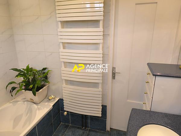 Argenteuil - Maison 4 pièces 1114 m2 €375 000 ** - Référence 4434