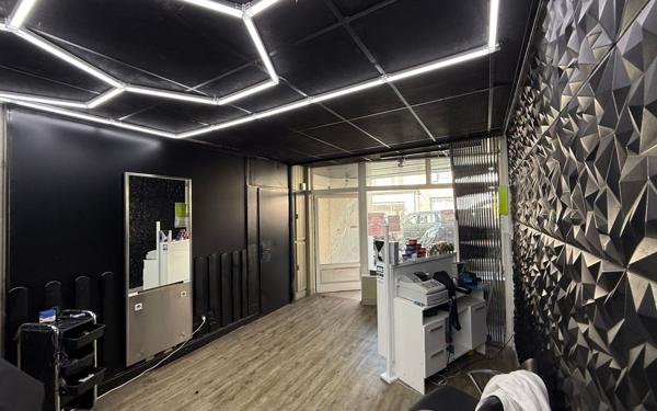 Immeuble à vendre    5 pièces • 156 m2 Jarnac