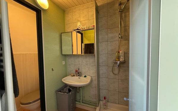 Immeuble à vendre    5 pièces • 156 m2 Jarnac